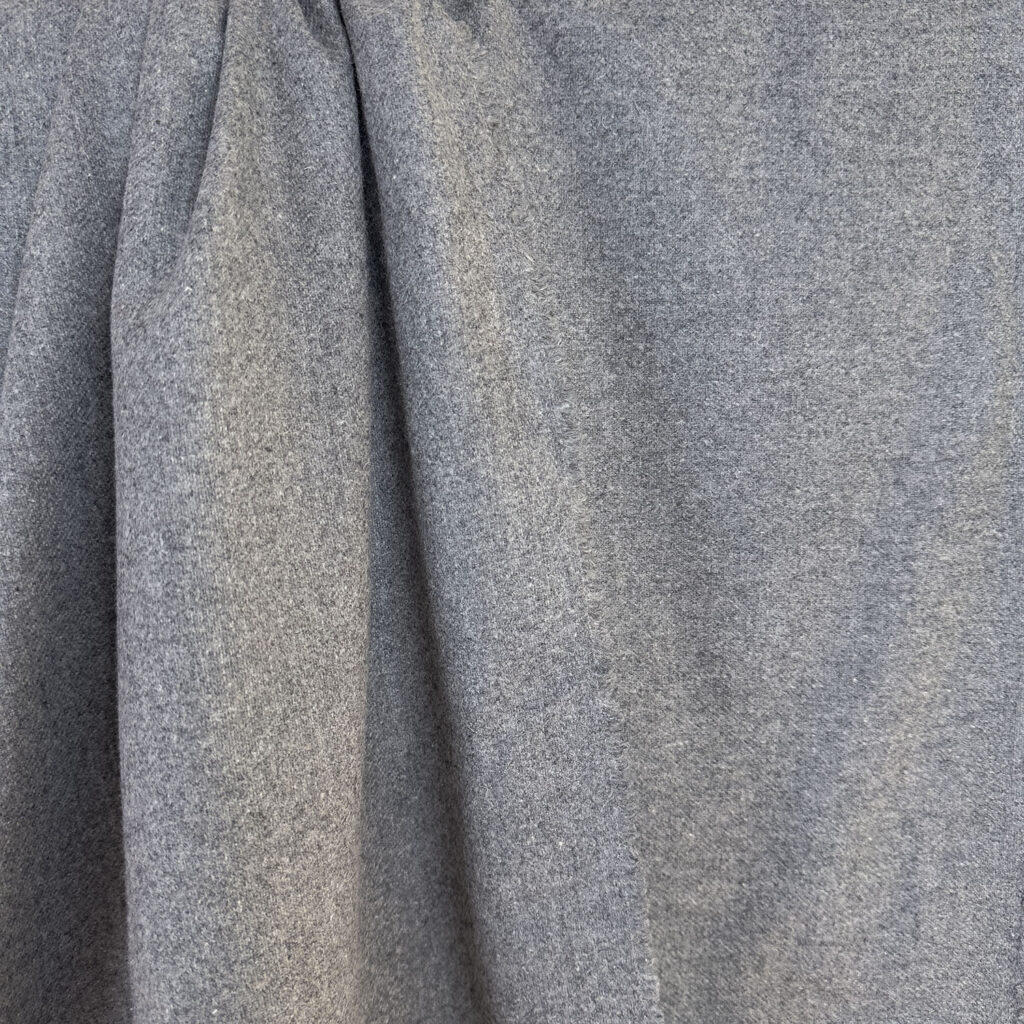 Laine fine grise chinée
